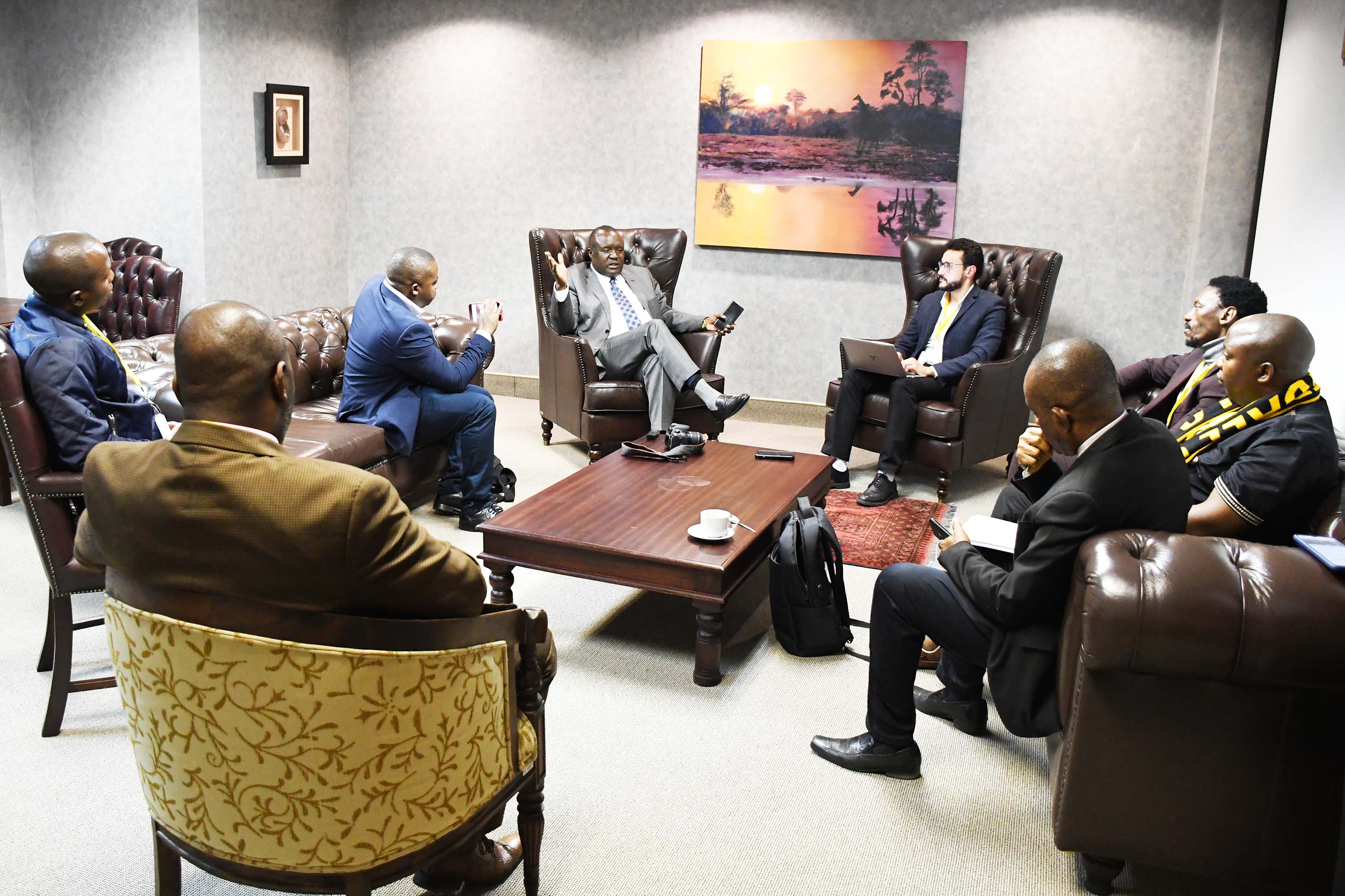 President Charumbira engages APPN | Pan-African Parliament