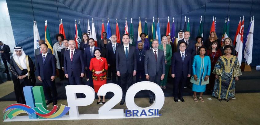 Pan-African Parliament Vice President stresses the Role of Parliaments in 21st Century Global Governance at P20